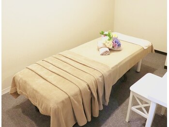 小顔フェイスラボ 難波店(小顔 Face Labo)/施術ルーム