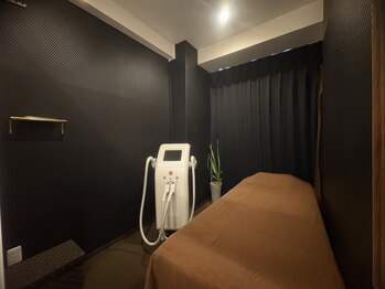 グレイス 天神店(GRACE)の写真/男性が入りやすい内装で、完全予約制・完全個室で人と会わないから安心☆全身脱毛、VIO脱毛、ヒゲ脱毛◎