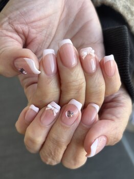 リゼラアンドコー 布施店/