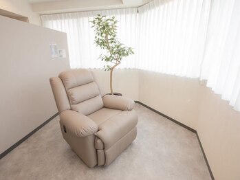 レーヴ(REVE)の写真/ネイル・アイ共に経験豊富&高技術なスタッフが担当!「時短」も「キレイ」も叶えたいあなたにオススメ◎