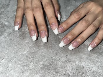 スチャ(s/cha+)/フレンチネイル