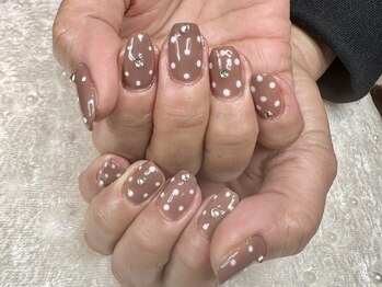 オハナ(OHANA)/polka dots nail