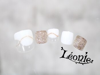 レオニー(Leonie)/うねうねフレンチデザイン