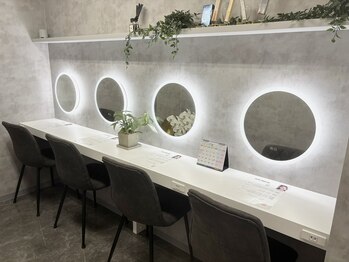 トップブロウ 京橋(TOP BROW)/店内