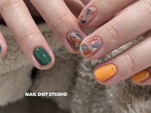 ネイルドットスタジオ 堺筋本町(NAIL DOT STUDIO)/インクアート