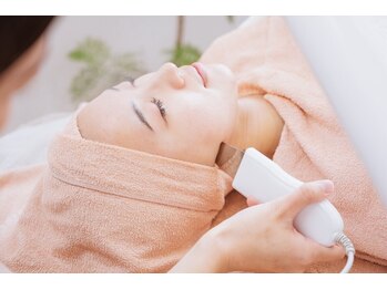 ミュー 栄本店(mieux)の写真/大人女性に選ばれるエイジングケア！年齢と共に気になるシミ・しわ改善◎本格フェイシャルサロンで肌質改善