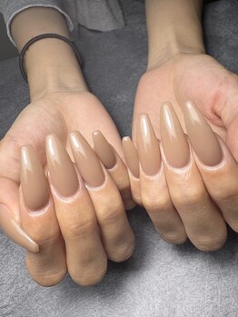 ネイルサロン アール(Nail salon R)の写真/【爪のコンプレックスを解消！】長さを出したい方、折れ欠けのお悩みに◎自信の持てる指先へ導きます☆