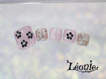 レオニー(Leonie)/ホログラムフラワーネイル