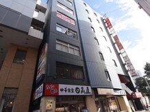 リラモミ(RI RA MO MI)/入居ビルの外観