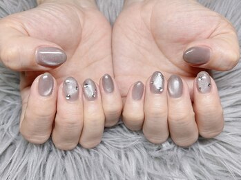 ドーリーガール(Dolly Girl)/