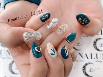 ビューティーサロン ルーナ(LUNA)/持ち込みデザインネイル