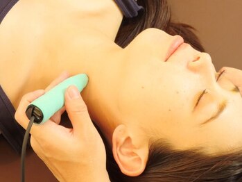 マタキデザイン(mataki design)の写真/丁寧にカウンセリングを行い1人1人に合わせた施術を行います。お悩みの箇所をぜひご相談ください！