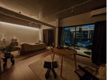 月雫香 南堀江/大人の隠れ家　静寂と落ち着き