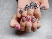 モレリア(morelia)/海外ネイル個性