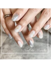 水色ニュアンスネイル