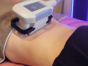 アールアンドエス(R&S)の写真/<パンツからはみ出る、お腹&腰の"ぷよ肉"速攻撃退!>【脂肪冷却+痩身リンパ】早く痩せたい&戻りたくない方に