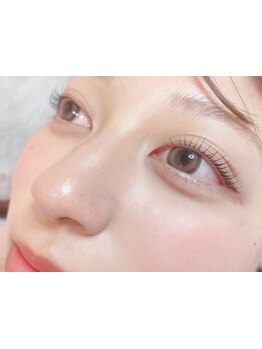 ナチュラル上品な目元にしたい