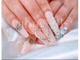 地雷系×甘めガーリーネイル