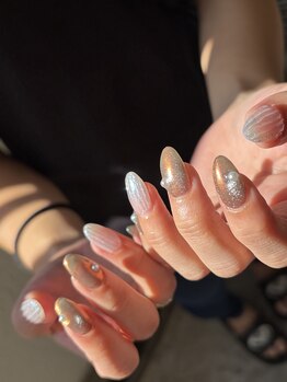 リリ ネイルアンドアイラッシュ(LiRi nail&eyelash)/7 Monthlydesign
