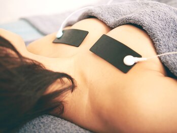 バスト専門店 フェリーチェ 新宿店(FALICE)/■トーニングマシン