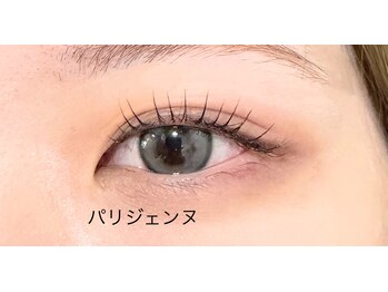アンダンテ(Andante)の写真/“可愛い“は、目元から☆