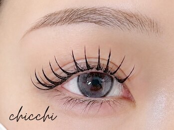 チッチ 直方店(CHiCCHi)の写真/話題のLEDエクステ★モチ重視方へ！汗や水に強く圧倒的持続力でリペア回数削減◎崩れない目元で自信GET♪