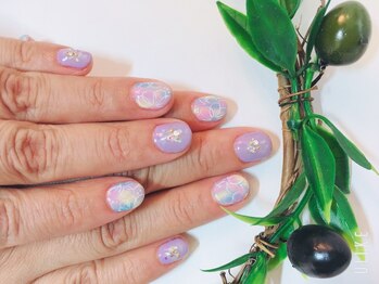 ビューティーアンドライフ オリビア(Beauty&Life Olivia)/パステルカラーにお花ネイル