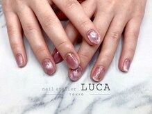 ネイルアトリエルカ(nail atelier LUCA)/W-368　大人ピンクハートネイル