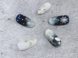雪の結晶クリスマスネイル♪