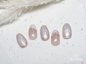 ネイルナナ(Nail NaNa)の写真/シンプルだけど、上品で華やかな指先を綺麗に魅せるデザインをご用意♪大人女性がキュンとなる洗練nailに！