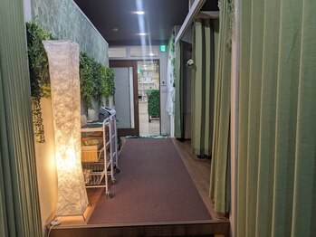 ラポール(RAPPORT)/ベットルーム4つ