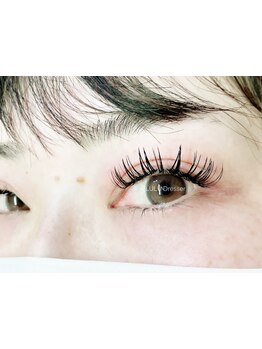 ボリュームのある目元にしたい