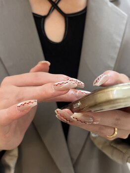 【nail】 you.u/どこかに入れたい、赤