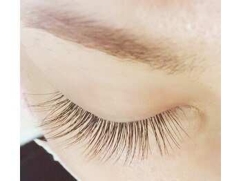 まつ毛エクステ専門サロン マドモア 加古川店/0.1ｍｍの自まつげ感エクステ