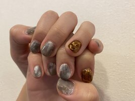 グレー×ゴールド