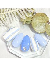サロンR/ストライプ柄ネイル