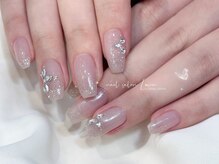 ラヴィン なんばスカイオ店(Lovin)/雪の結晶ネイル