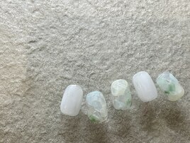 《Nuance Nails》