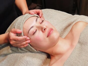 ブレス(BREATH)の写真/携帯やパソコンでつかれた眼精疲労や全身の不調に頭のツボを刺激してアプローチ！首肩も軽くなります♪