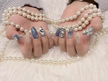 アイリナス(AILLYNAS)/