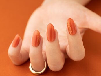 ヴァンネイル(VINGT NAIL nail&eye beauty)/金箔でシンプルのアクセントに