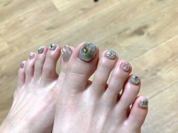 グリーン大理石のフットネイル