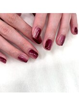 Halo Nail【ハロネイル】【12月 NEW OPEN（予定）】/大人っぽ縦グラデーション
