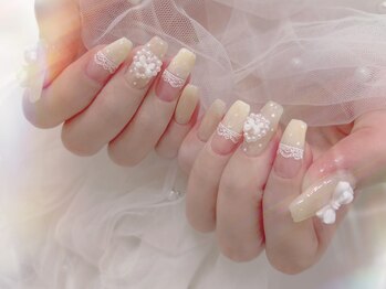 フィオナ 大久保店(Fiona)/ドット×リボン定額¥9500