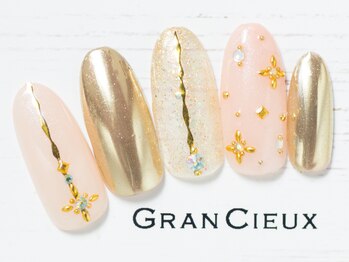 クアトログランシュ 青葉台(QUATRO×GranCieux)/スタッズ×ミラーネイル／8500円