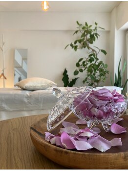 リリーボワ(LillyBois)/