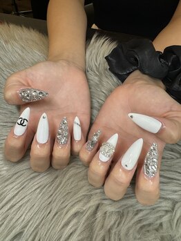 カットアンドスタイル クラウン(Cut & Style Clown)/横浜/ジェル/スカルプ/長さだし