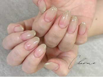 シャルム(charme)の写真/美フォルム形成で上品な大人ネイル♪ワンカラーからシンプルなニュアンスネイルでおしゃれな指先に◎