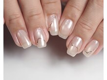 ヒュッゲ(Hygge)/白ミラー