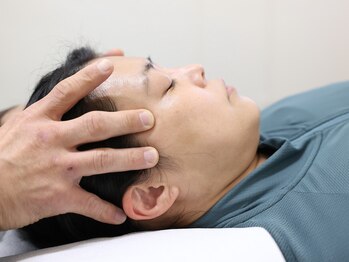 よしゆき鍼灸院/肩こり改善ヘッドスパ!